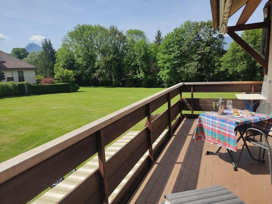 Bel Appartement Au Calme A 5 Minutes Du Village Мантон-Сен-Бернар Екстер'єр фото